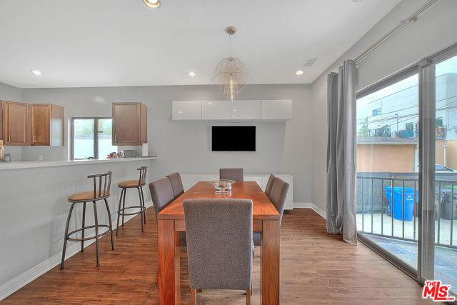 1821 S Sycamore Avenue, Los Angeles, CA 90019