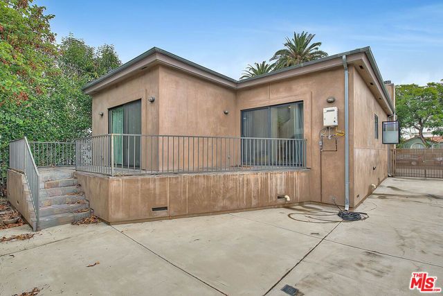 1821 S Sycamore Avenue, Los Angeles, CA 90019