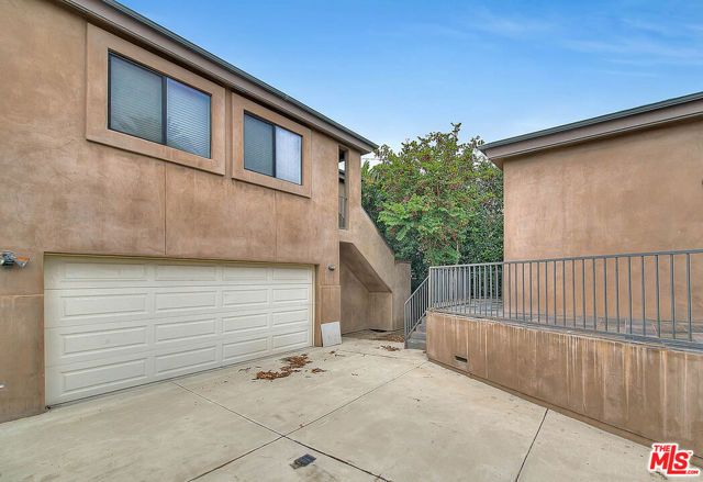 1821 S Sycamore Avenue, Los Angeles, CA 90019