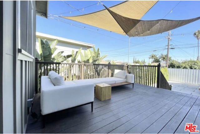 3218 W 27th Street, Los Angeles, CA 90018