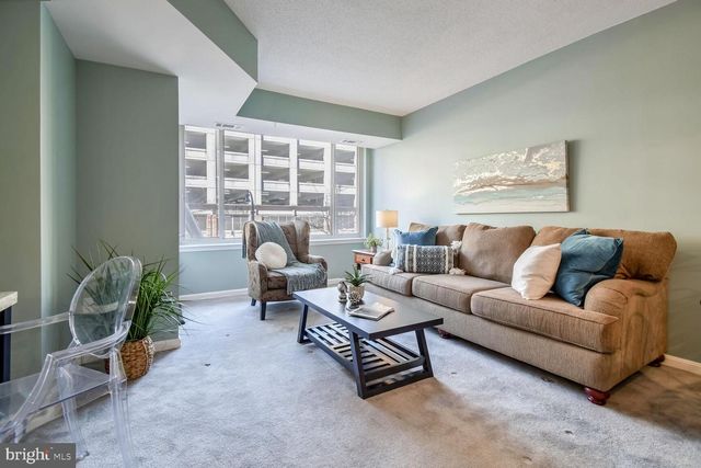 930 WAYNE AVE #207, Silver Spring, MD 20910