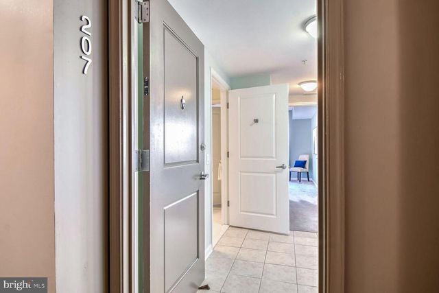 930 WAYNE AVE #207, Silver Spring, MD 20910