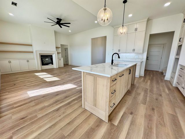 1013 Fern Ridge, Sherwood, AR 72120