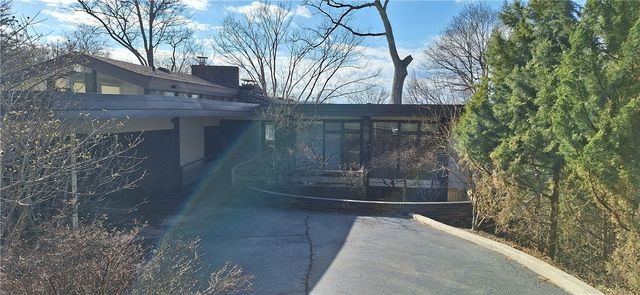 90 E Woodland, Shadyside, PA 15232