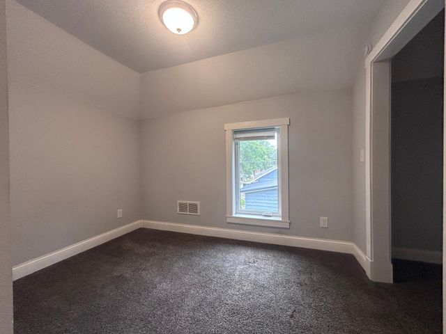 903 1st Street SE, Rochester, MN 55904