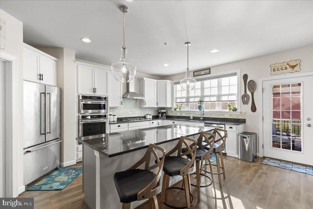 18020 CEDAR GROVE LN, Dumfries, VA 22026