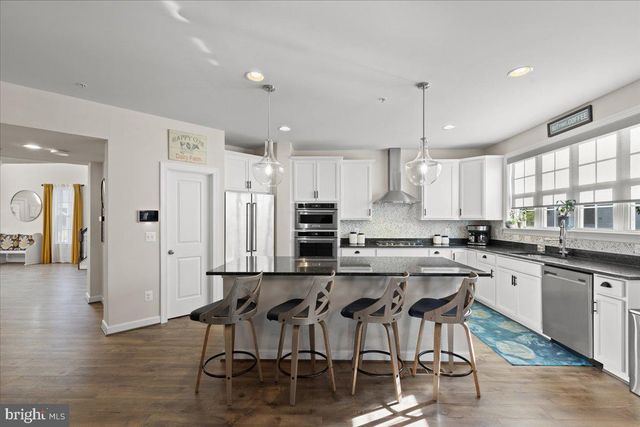 18020 CEDAR GROVE LN, Dumfries, VA 22026