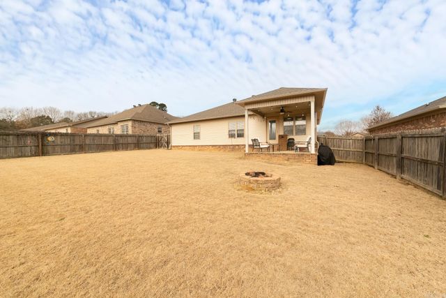57 Bryson Drive, Ward, AR 72176