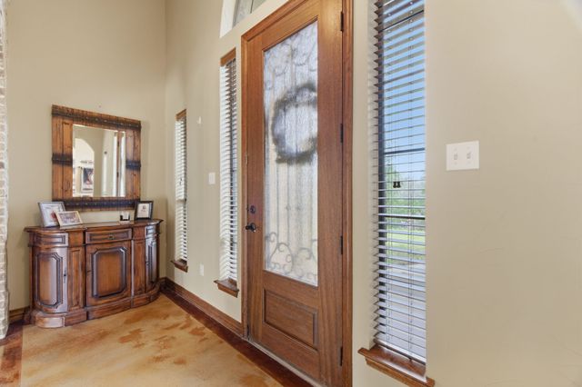 128 Horizon Circle, Azle, TX 76020