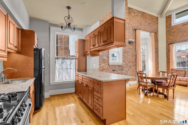 42 Academy Street 6, New Haven, CT 06511