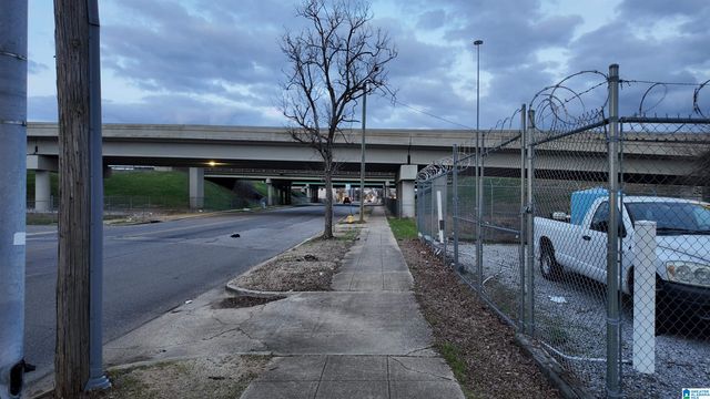 921 REV ABRAHAM WOODS JR BOULEVARD, Birmingham, AL 35285