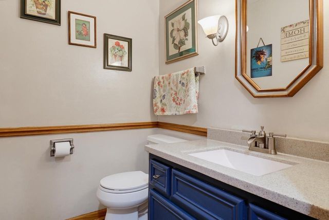 10257 W Spring Green ROAD, Greenfield, WI 53228