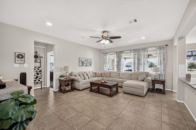 6111 Wayne Way, Rosenberg, TX 77471