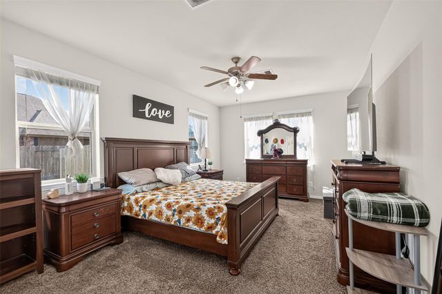 6111 Wayne Way, Rosenberg, TX 77471
