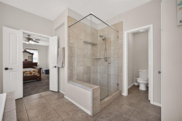 6111 Wayne Way, Rosenberg, TX 77471