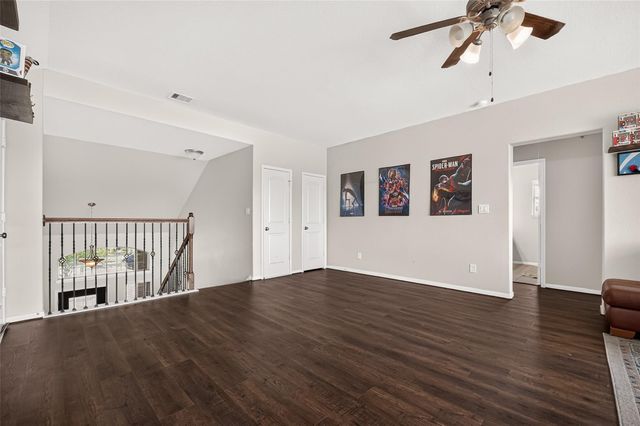 6111 Wayne Way, Rosenberg, TX 77471