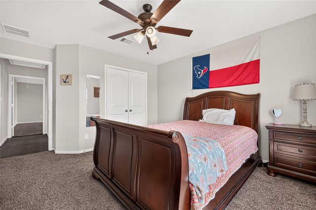 6111 Wayne Way, Rosenberg, TX 77471