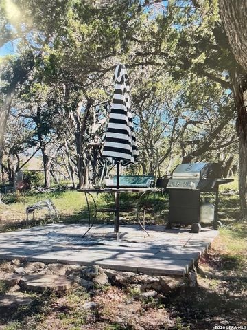 1089 High Point ln, Spring Branch, TX 78070