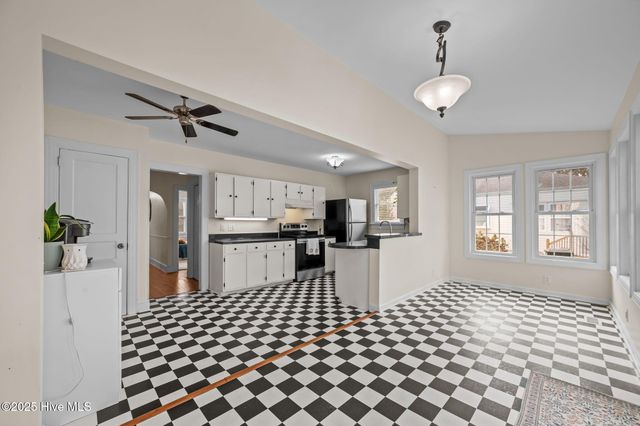 3342 N Contentnea Street, Farmville, NC 27828