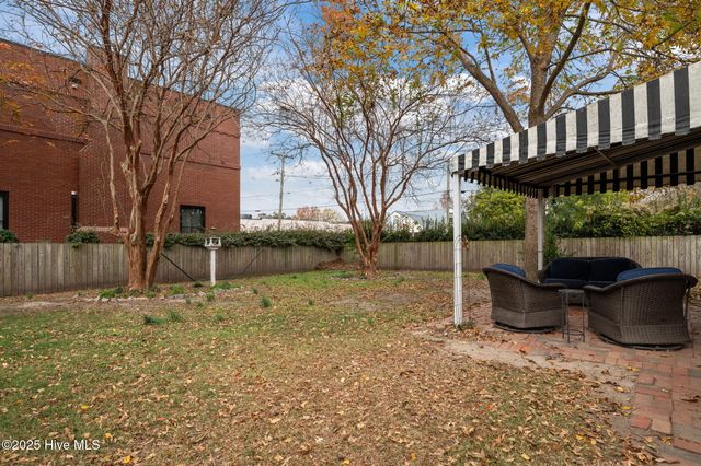 3342 N Contentnea Street, Farmville, NC 27828