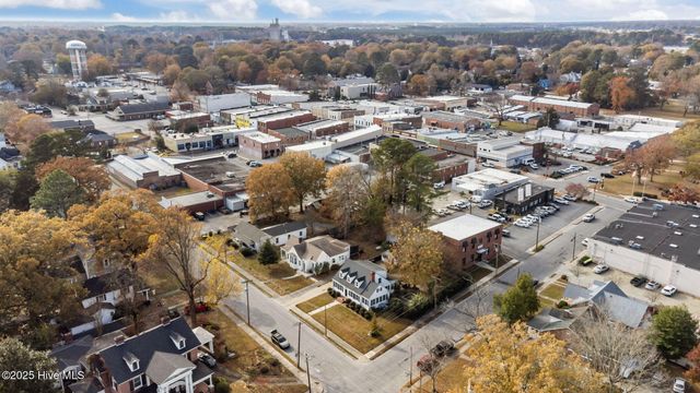 3342 N Contentnea Street, Farmville, NC 27828