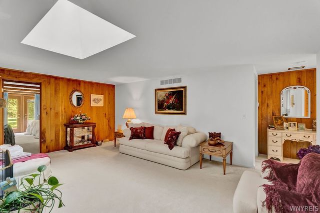 6163 Campbell Boulevard, Pendleton, NY 14094