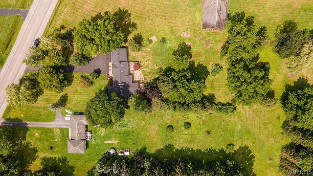 6163 Campbell Boulevard, Pendleton, NY 14094