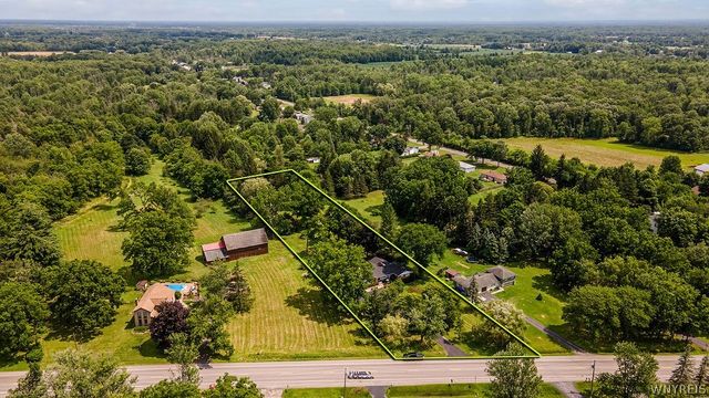 6163 Campbell Boulevard, Pendleton, NY 14094