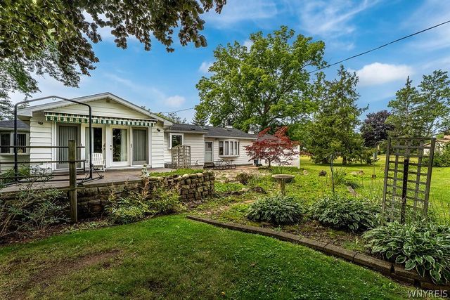 6163 Campbell Boulevard, Pendleton, NY 14094