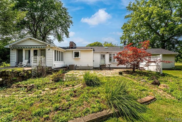 6163 Campbell Boulevard, Pendleton, NY 14094
