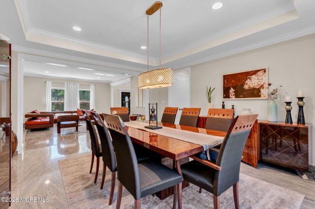 14 Diamond Hill Road, Marlboro, NJ 07746