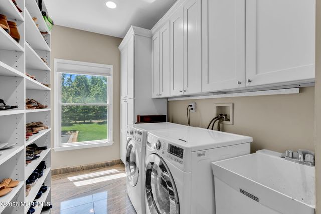 14 Diamond Hill Road, Marlboro, NJ 07746