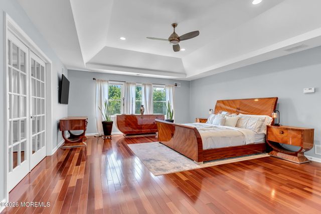 14 Diamond Hill Road, Marlboro, NJ 07746