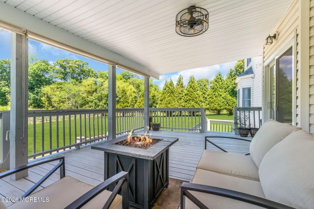 14 Diamond Hill Road, Marlboro, NJ 07746