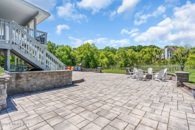 14 Diamond Hill Road, Marlboro, NJ 07746