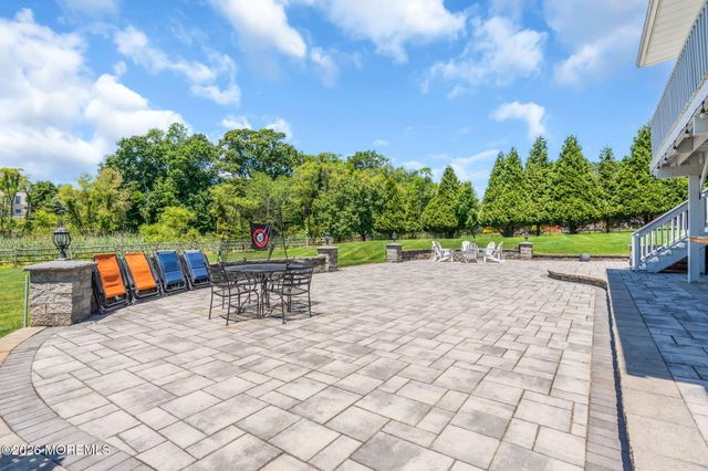 14 Diamond Hill Road, Marlboro, NJ 07746