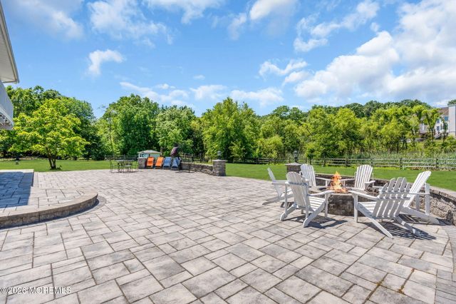 14 Diamond Hill Road, Marlboro, NJ 07746