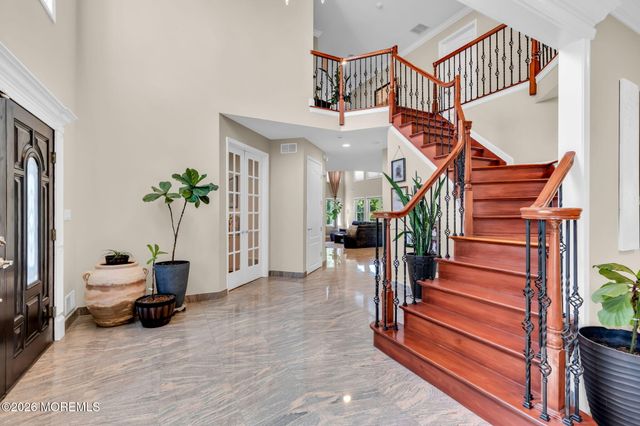 14 Diamond Hill Road, Marlboro, NJ 07746