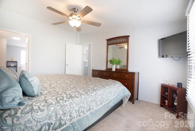 889 Tabor Road, Olin, NC 28660