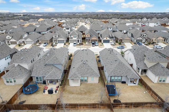 1749 Eagle Landing, Van Alstyne, TX 75495