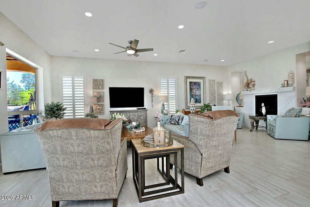 Image 13 of property listing at 36607 N STONEWARE Drive, Queen Creek, AZ 85140