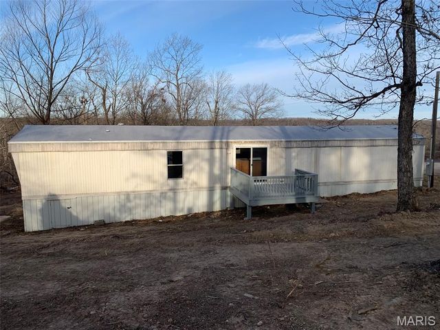 1322 Reiker Ford Road, St Clair, MO 63077