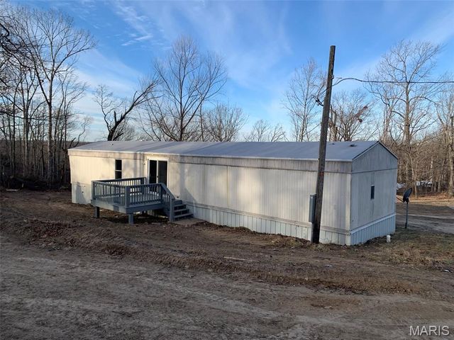 1322 Reiker Ford Road, St Clair, MO 63077