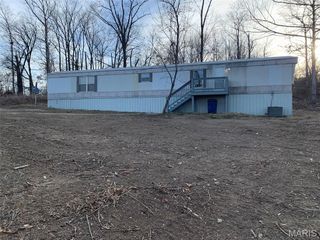 1322 Reiker Ford Road, St Clair, MO 63077