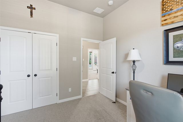 108 Ty Lane, Azle, TX 76020