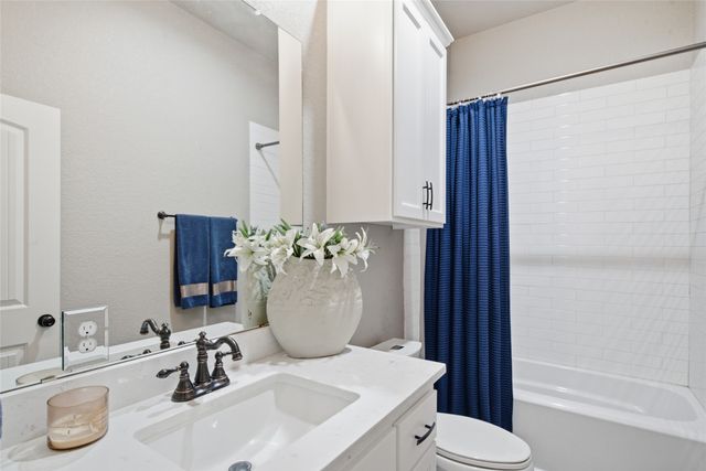 108 Ty Lane, Azle, TX 76020