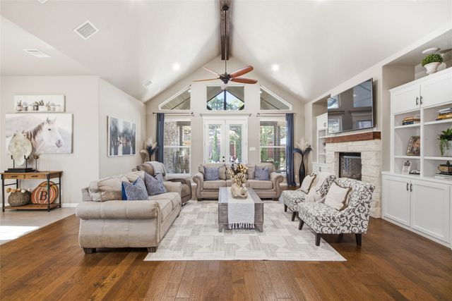 108 Ty Lane, Azle, TX 76020
