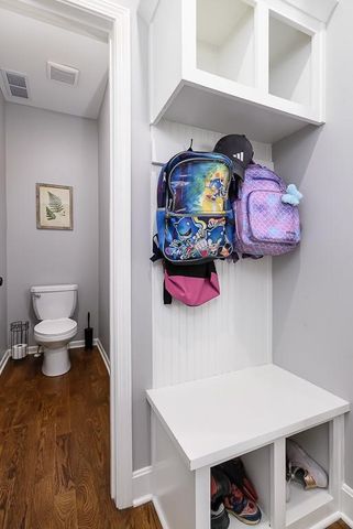 16349 Lolly Lane, Basehor, KS 66007