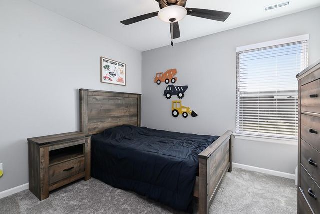 16349 Lolly Lane, Basehor, KS 66007