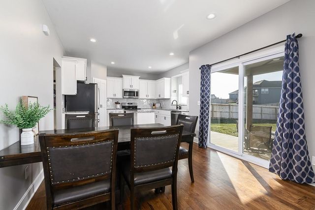 16349 Lolly Lane, Basehor, KS 66007